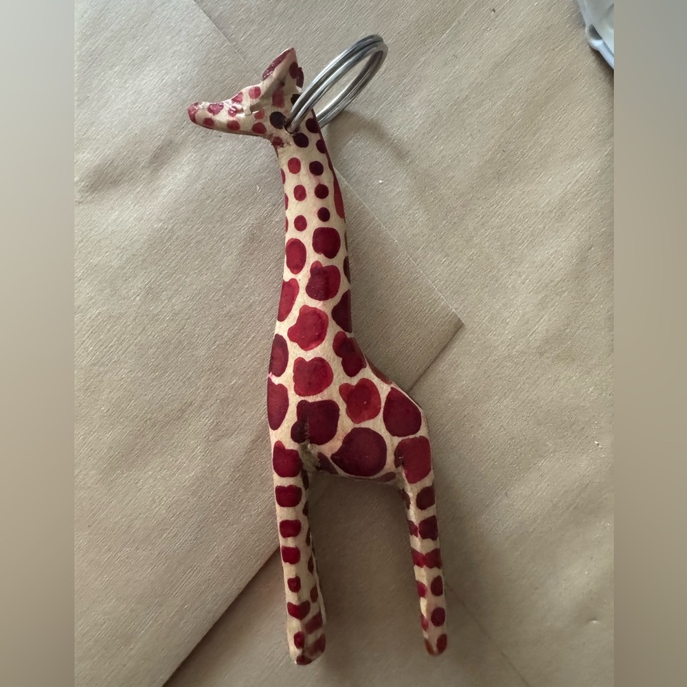 Wooden giraffe keychain